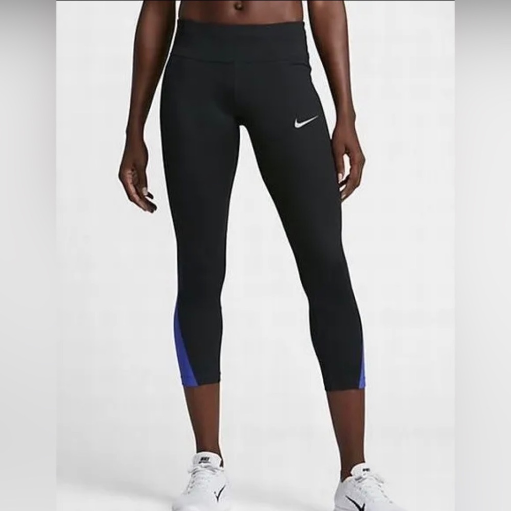 NWOT Nike Dri-Fit Black/Blue Capri Leggings